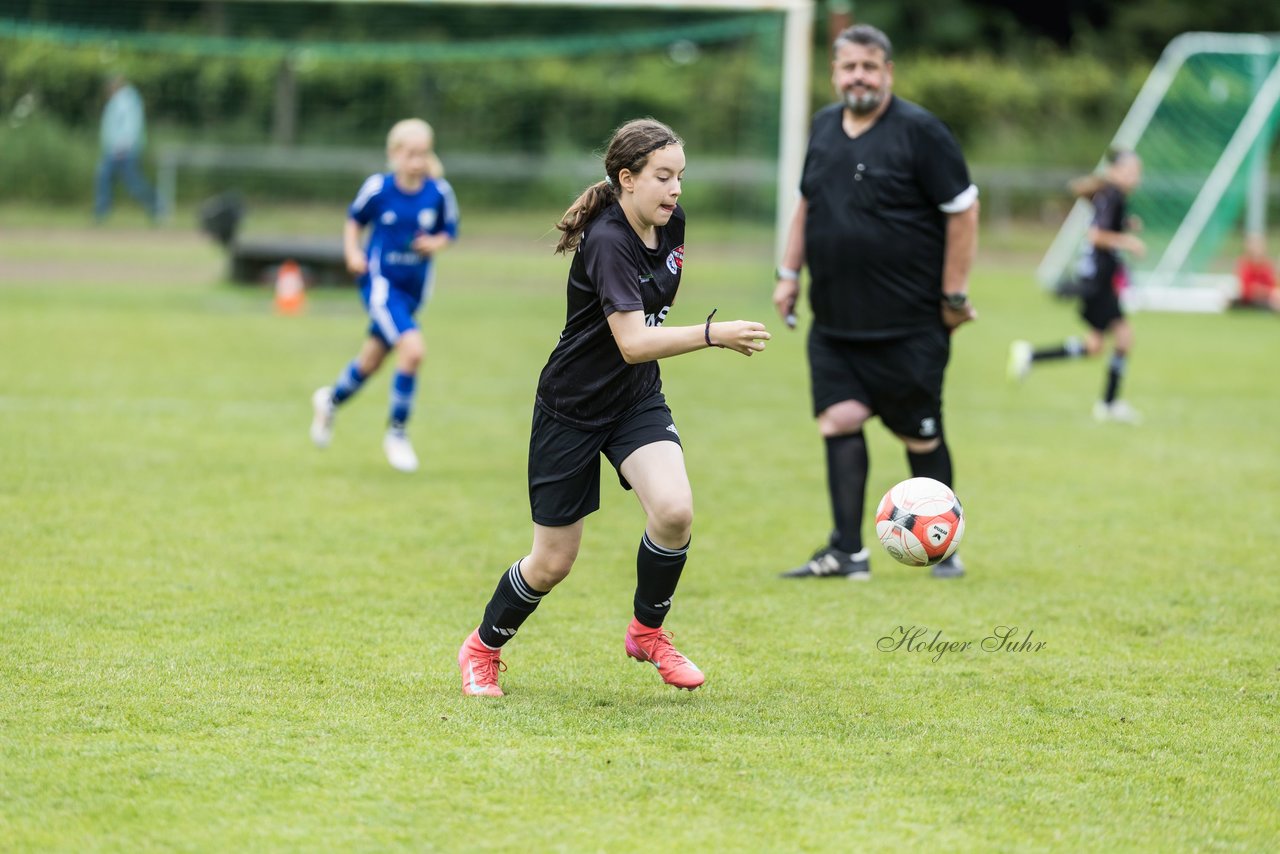 Bild 470 - Loewinnen Cup